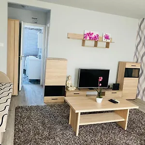 Tamara Apartman , Hajdúszoboszló Magyarország
